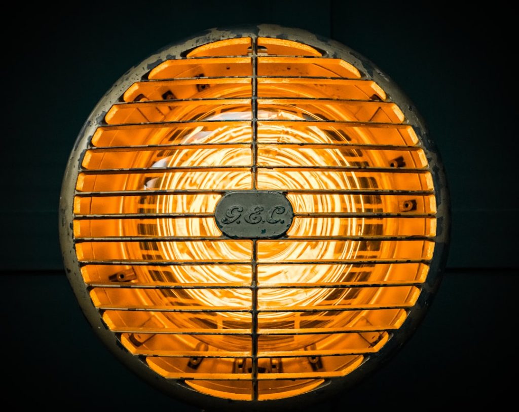 Photo Heat lamp