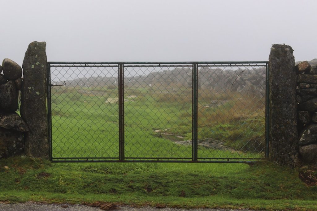 Photo Fence and gate