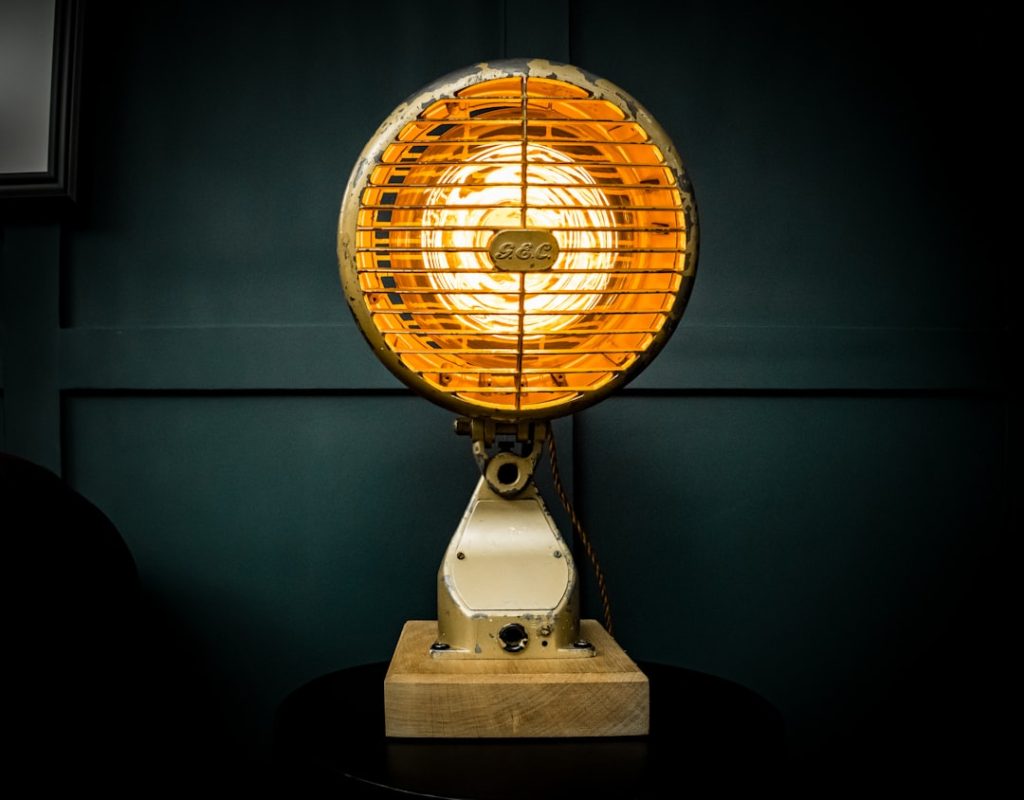 Photo Heat lamp